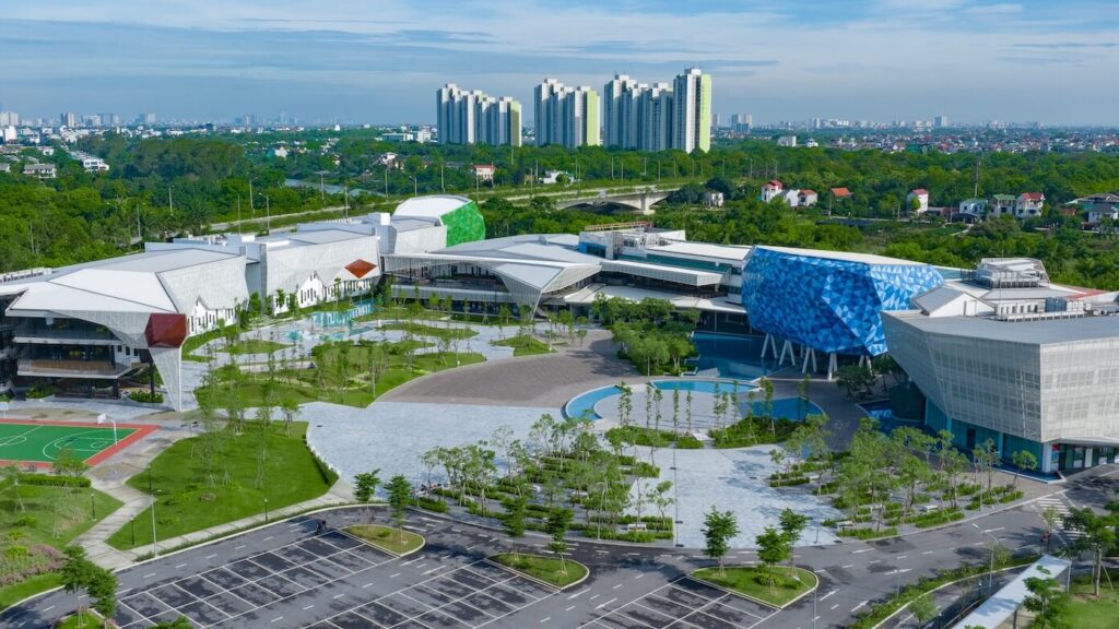 BUV Becomes Vietnam’s First University to Achieve EDGE Advanced Green Building Certification